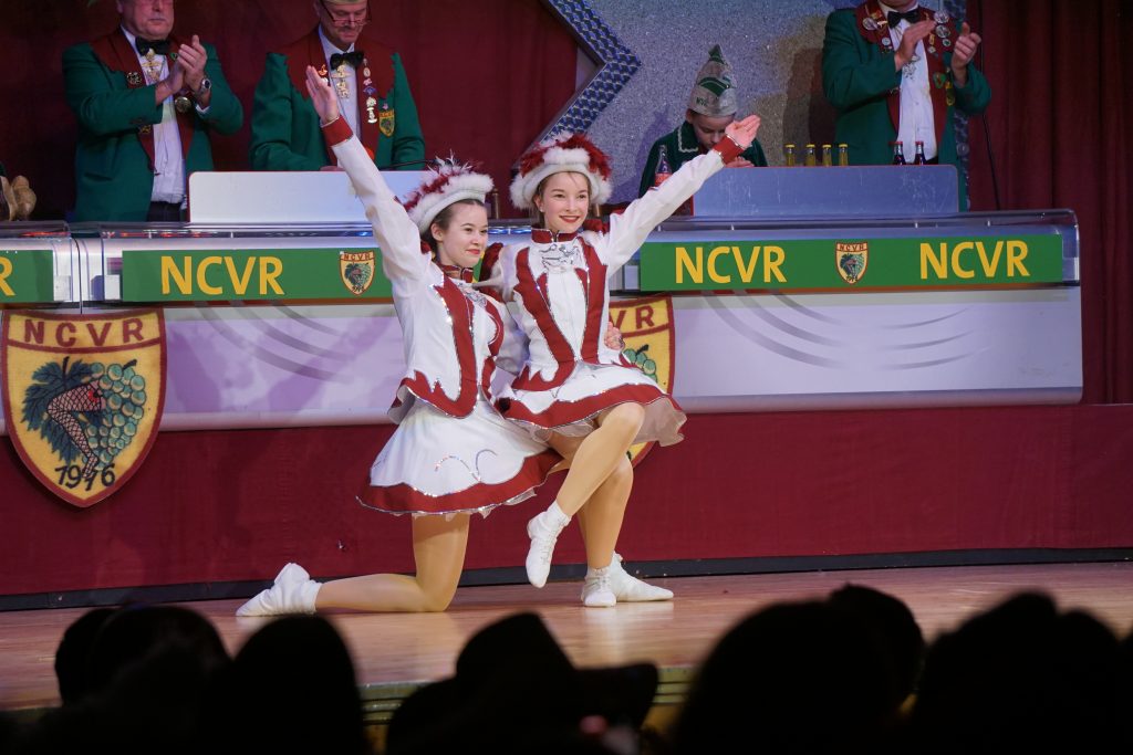 Impressionen von unseren Bunten Abenden 2023 - Unser Tanzpaar Jana & Marie