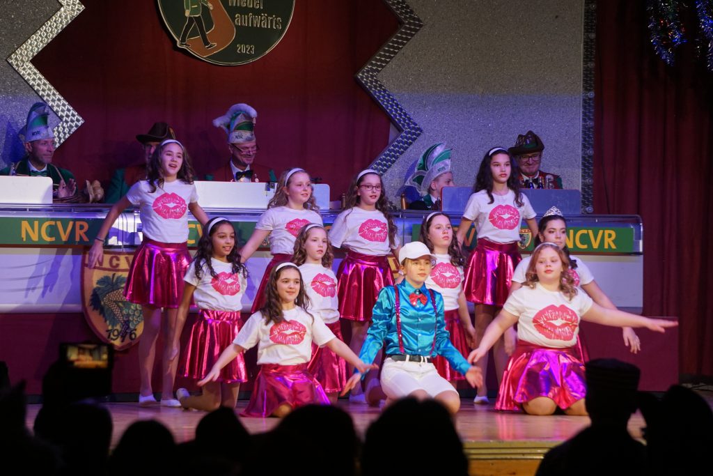 Impressionen von unseren Bunten Abenden 2023 - Unsere Rebhüpfer